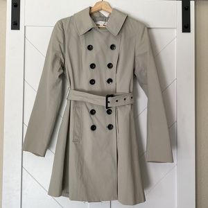Women’s New York and Co. Belted Rain Jacket - Medium - Grey